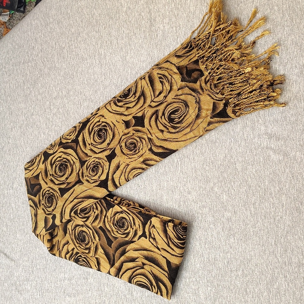 BEAUTIFUL PASHMINA SHAWL 2 YARDS 6 FEET LONG 27" WIDE